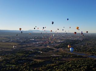 153 Barnard Rd NE, Corrales, NM 87048