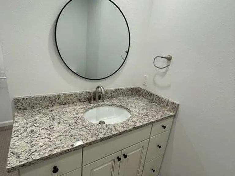 419 James Dr — Photo 17