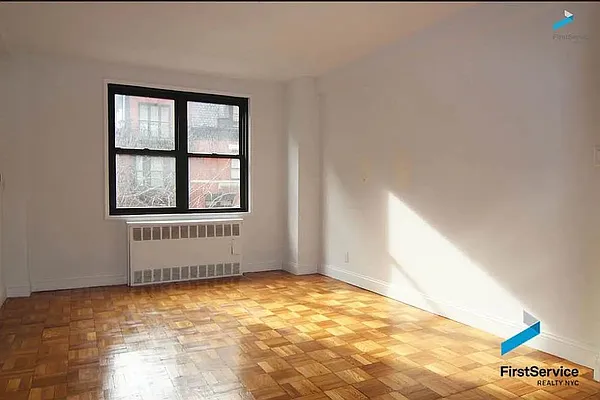 Rented by AZ REALTY NYC LLC | media 13