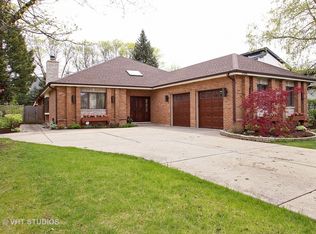 4305 Westview Dr, Northbrook, IL