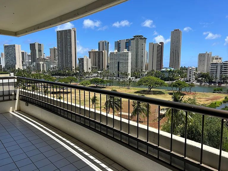 2333 Kapiolani Blvd #810 — Photo 8