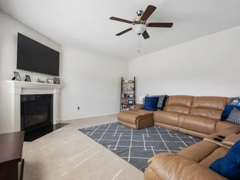 6517 Turf Way — Photo 8