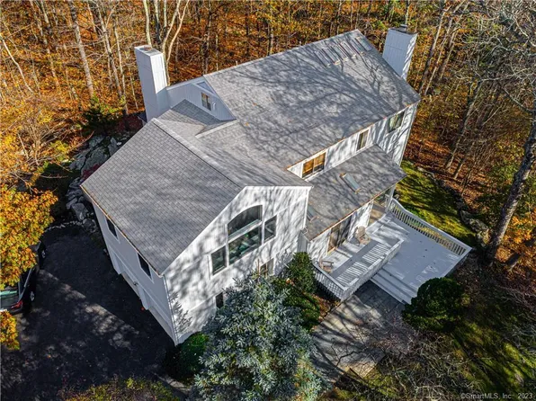 46 Merriland Road, Stamford, CT 06903