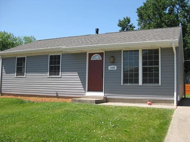 1st image of 1609 Fairfax Dr
