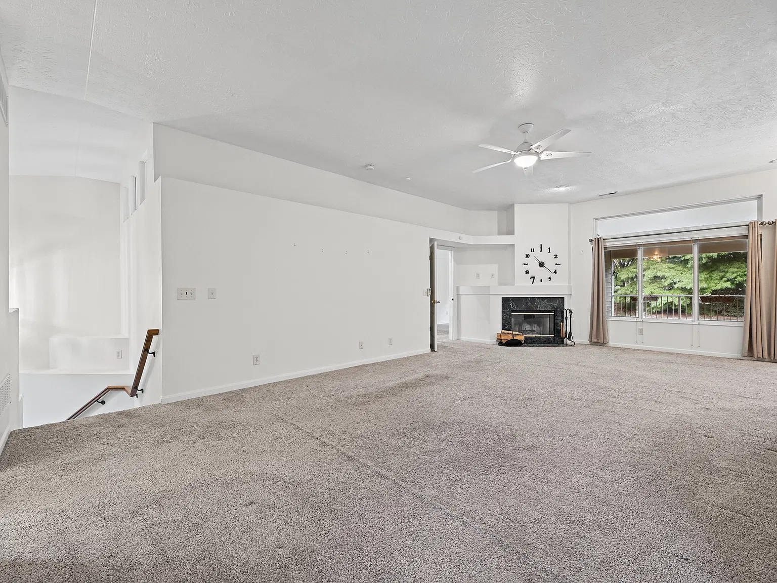 2 bed, 2.5 bath, 1852 sqft, $2,200 — Photo 4