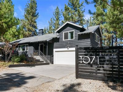1071 Mountain Ln, Big Bear City, CA, 92314