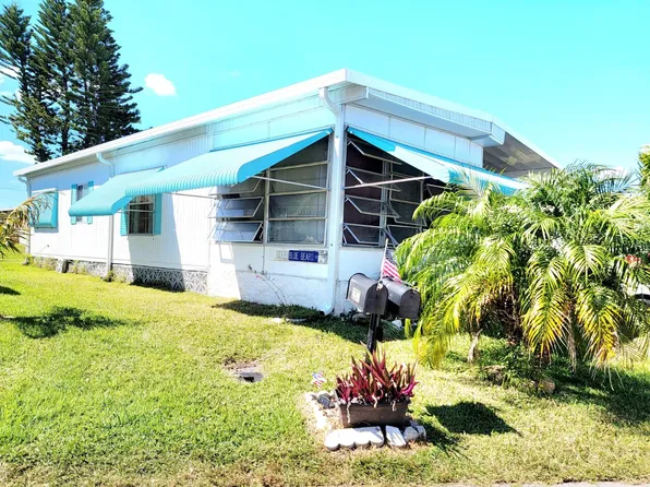 288 Blue Beard Dr, North Fort Myers, FL 33917