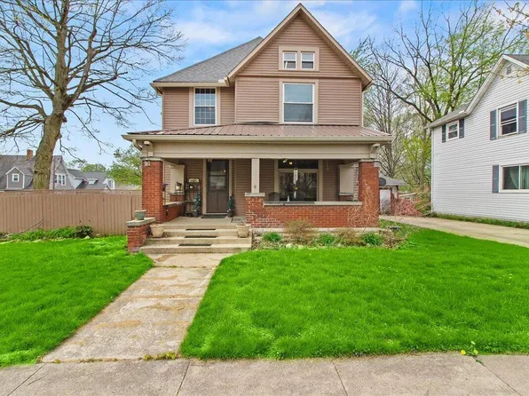 501 N Madriver St, Bellefontaine, OH 43311