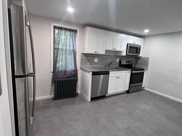 942 Mill Rd Unit B