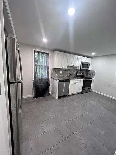 942 Mill Rd #B Photo 1