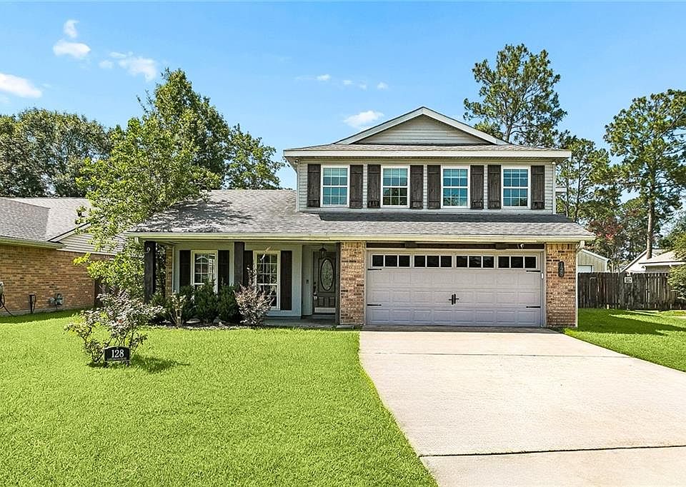 1st image of 128 Larchwood Dr