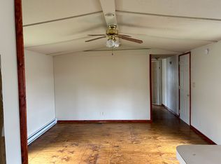 63 Park Dr, New Columbia, PA 17856