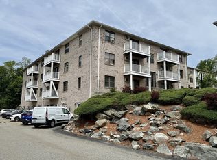22 Kenmar Dr UNIT 194Y, Billerica, MA 01821