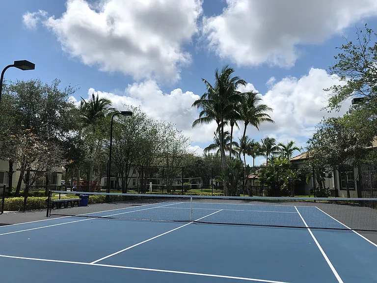 Vista Lago — Photo 10