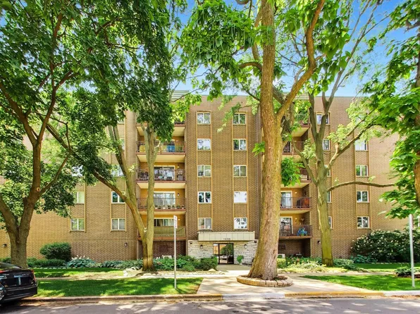 1365 Ashland Ave APT 501, Des Plaines, IL 60016