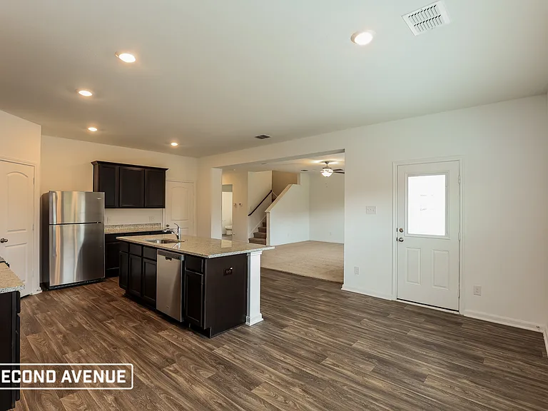 3158 Jackson Smt — Photo 5