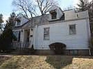 696 Howe Ave, Shelton, CT 06484