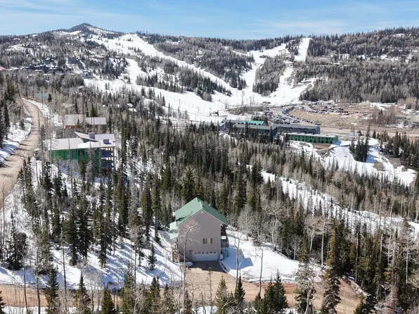 429 N Aoki Michi Rd, Brian Head, UT 84719
