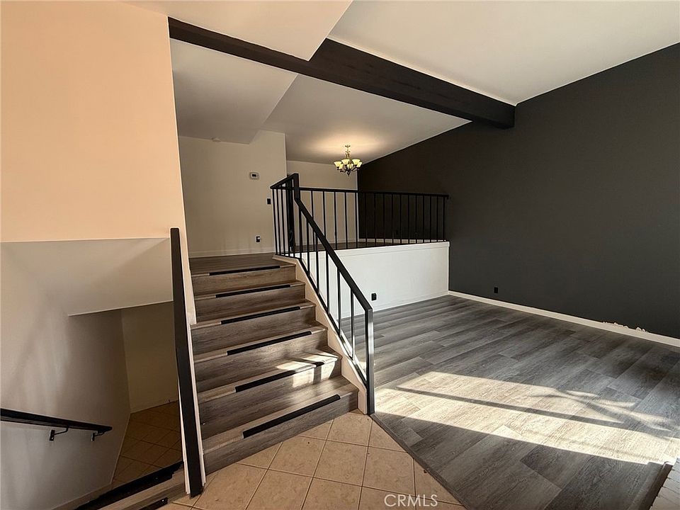 1st image of 4640 Glencoe Ave Unit 7