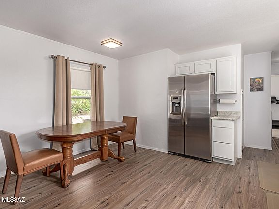 5th image of 10970 W Ina Rd