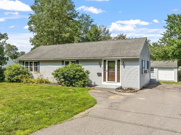 156 Euclid St, Gardner, MA 01440