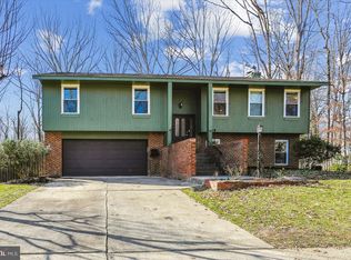 15708 Singletree Ln, Dumfries, VA 22025