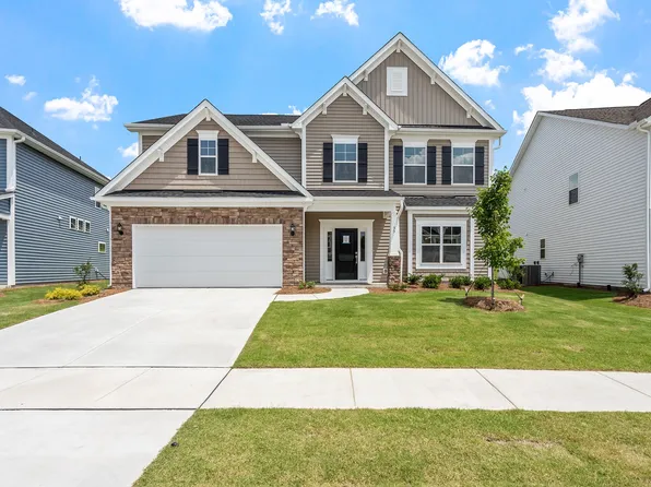 33 Black Walnut Dr, Garner, NC 27529