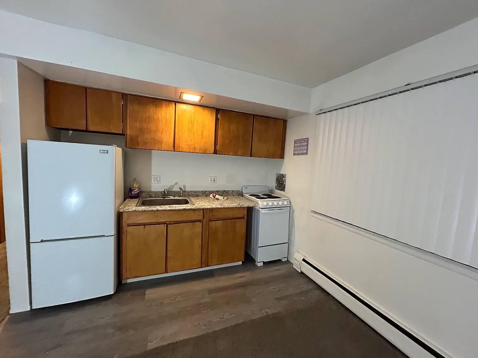 1 bed, 800 sqft, $975 — Photo 3