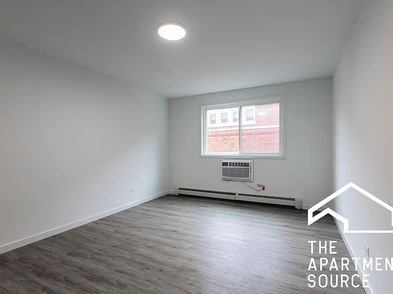 7621 N Sheridan Rd #1K — Photo 11