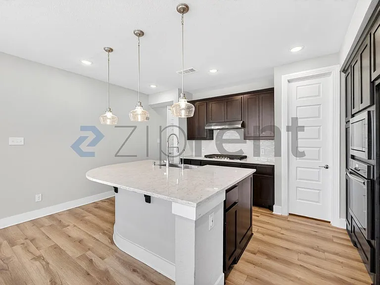2301 Norma Ln — Photo 12