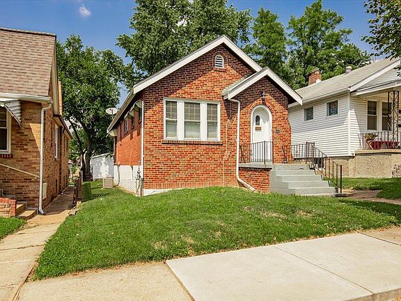 4th image of 6267 Hoffman Ave