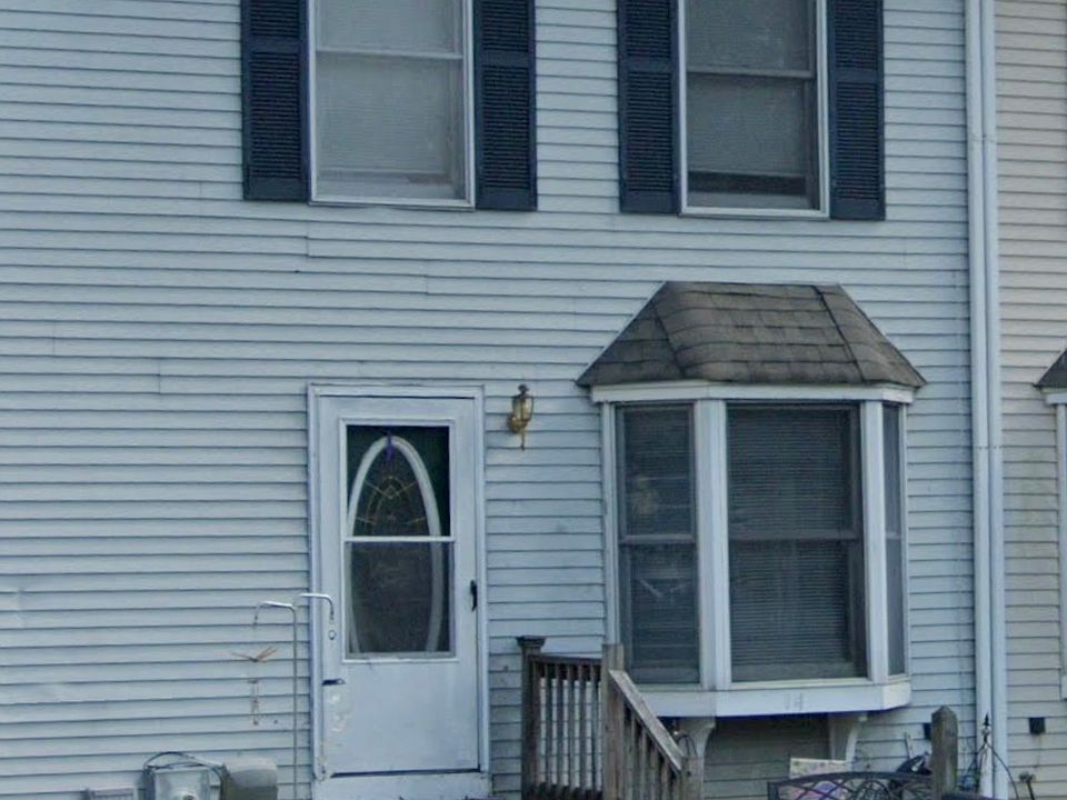 1st image of 14 Whitburn Pl
