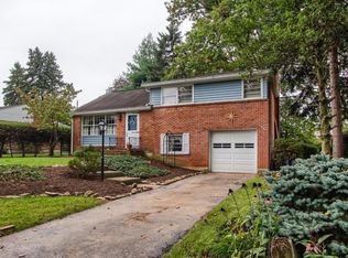 2448 Bradford Dr, York, PA