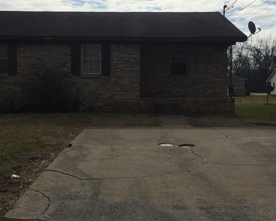 1st image of 416 Lucky Debonair Dr