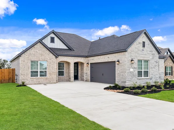 204 AZALEA ALY, Castroville, TX 78009
