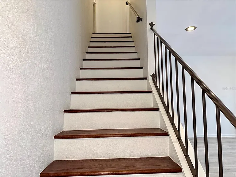 3707 Pine Cone Cir — Photo 10