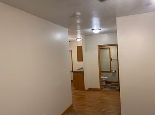 1 402 #1/2, Oelwein, IA 50662