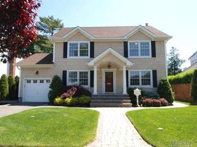 24 Harriet Pl, Massapequa, NY, 11758