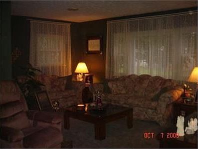 4th image of 2660 Wimber Ave NE