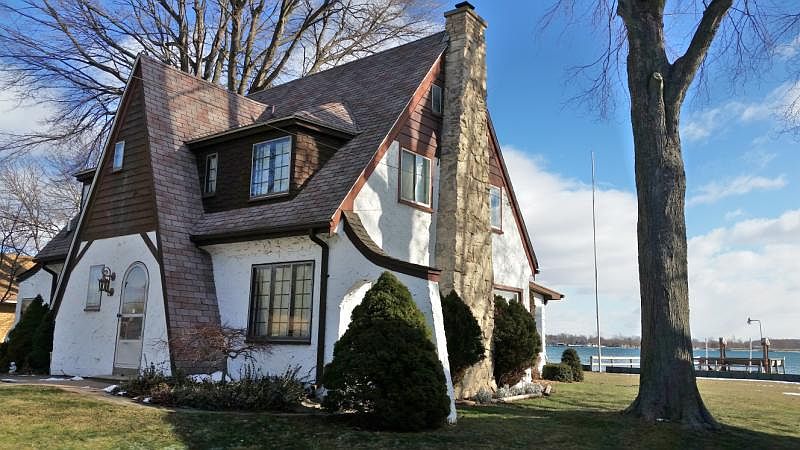 1st image of 5325 Pointe Dr