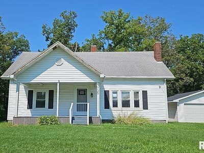 735 Country Club Rd, Centralia, IL, 62801