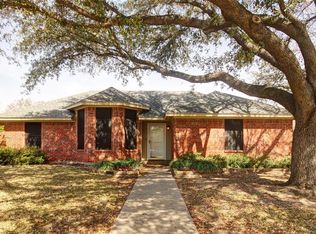 309 Pear Tree Pl, Denton, TX 76207