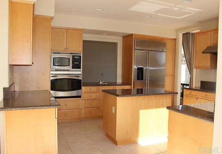18159 Colonnades Pl — Photo 4