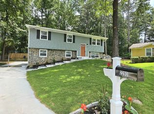 2293 Cherokee Valley Dr, Lithonia, GA 30058