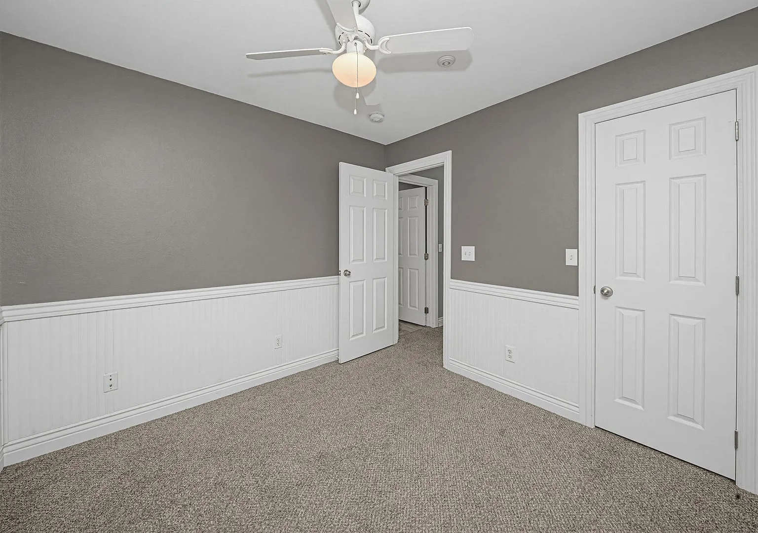 Please View 3D Virtual Walk-Through Before Scheduling a Showing — Photo 4
