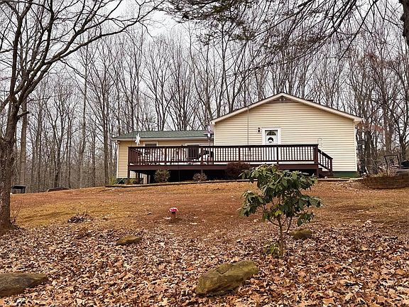 3rd image of 15366 Black Hill Rd