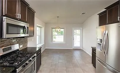750 Tumlinson Fort Way — Photo 13