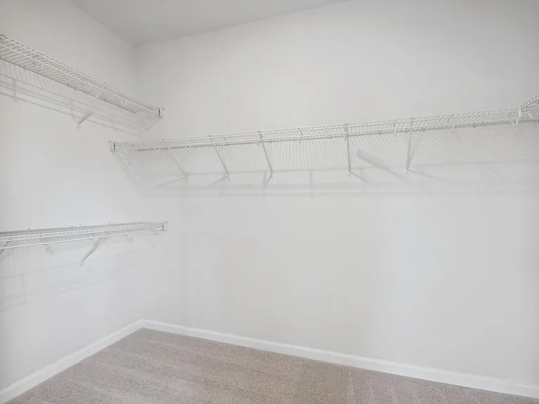 45117 Kincora Dr — Photo 13