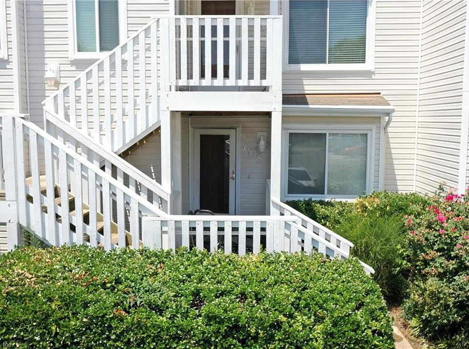 Welcome to 608 Seawatch Cove!
