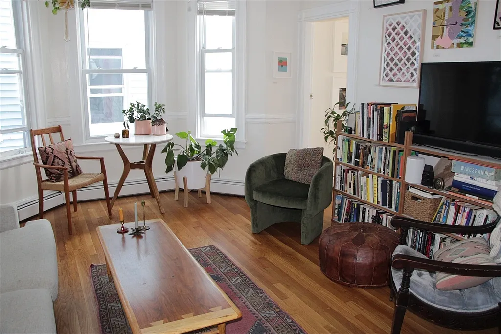 2 bed, 1.0 bath, 1100 sqft, $2,950 — Photo 4